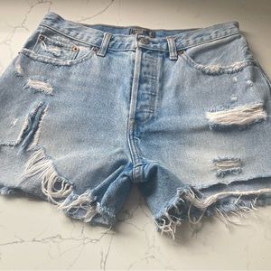 Abercrombie and Fitch Short .